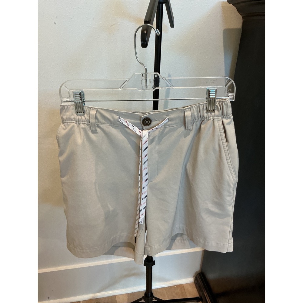 Chubbies Everywear Shorts Khaki Tan 6 Inch Inseam Stretch Elastic Waist Mens S